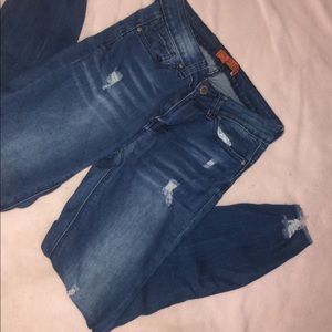 Jeans